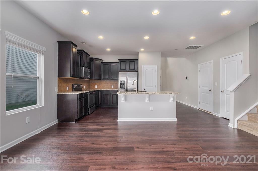 6415 Bluegill Road Charlotte, NC 28216 - Photo 6 of 18 Gallery Image 6
