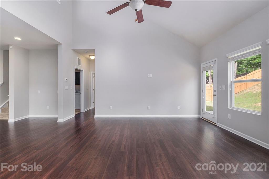 6415 Bluegill Road Charlotte, NC 28216 - Photo 8 of 18 Gallery Image 8