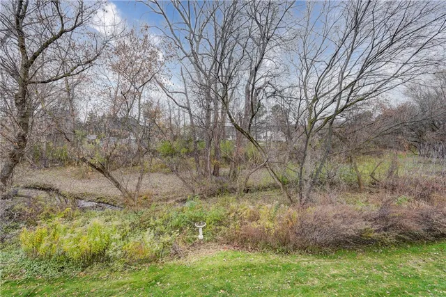 $295,000 | 17 Chenin Run, Perinton, NY 14450