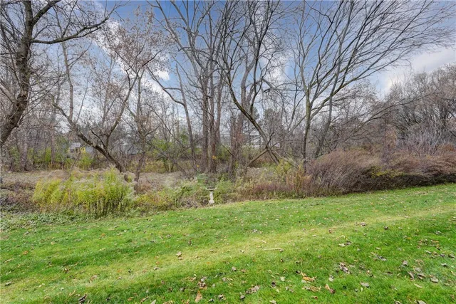 $295,000 | 17 Chenin Run, Perinton, NY 14450