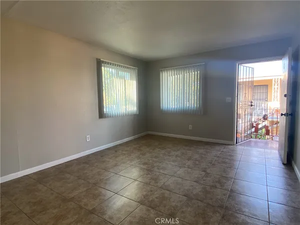 $1,950 | 1023 West 8th Street, Unit C, Pomona, CA 91766