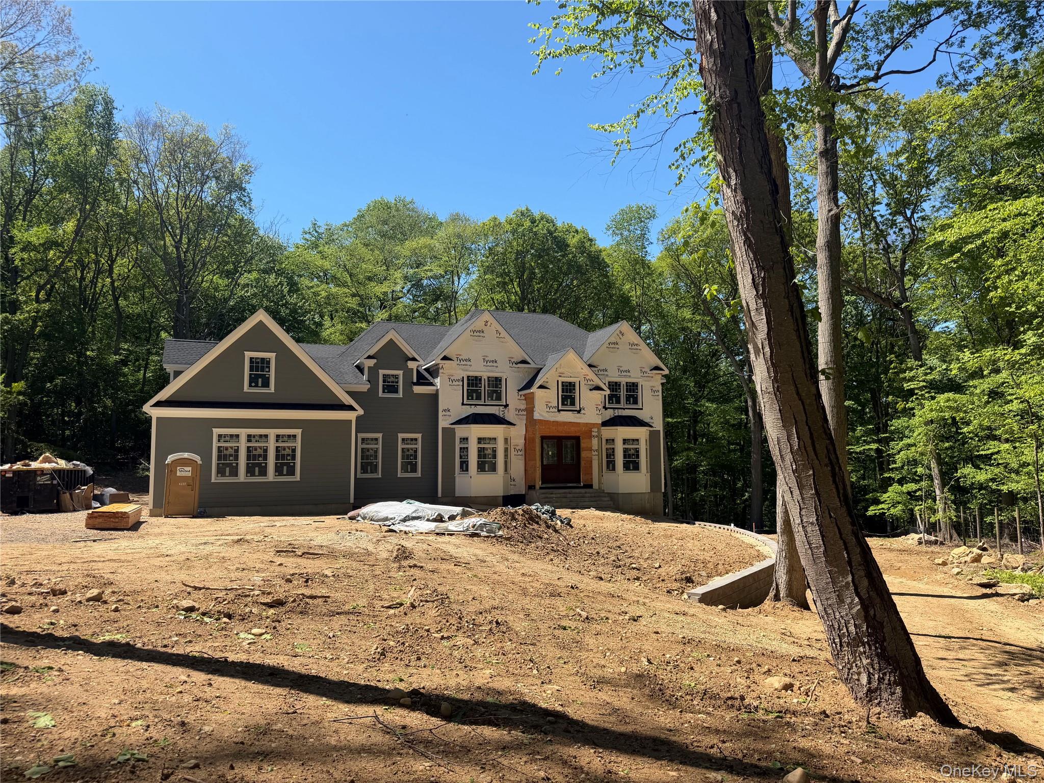 550 Moriches Road Head of the Harbor, NY 11780 - Photo 1 of 14