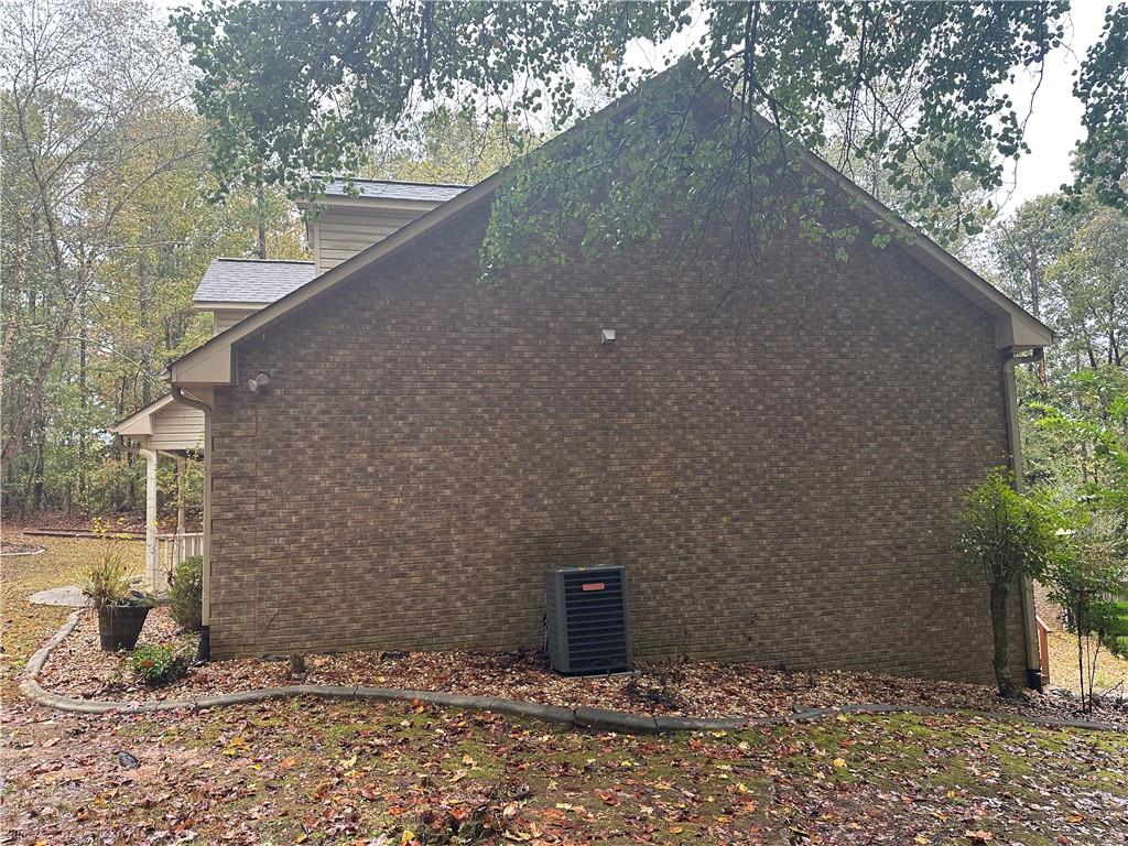 34 Deer Trail Stockbridge, GA 30281 - Photo 24 of 44 a backyard of a house with lots of green space