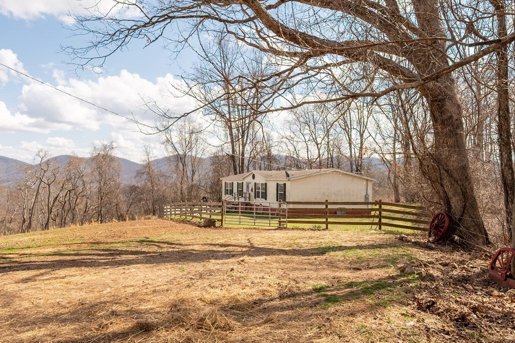 823 Moccasin Ridge Road Lebanon, VA 24266 - Photo 53 of 69 Gallery Image 53