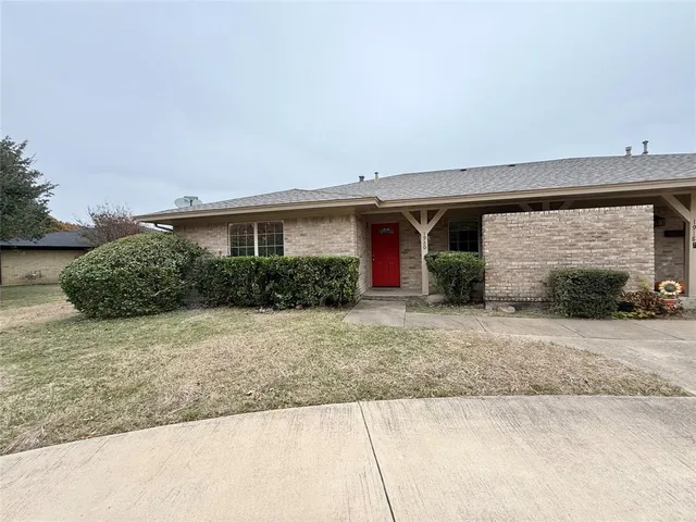 $2,380 | 1920 North Floyd Road, Richardson, TX 75080