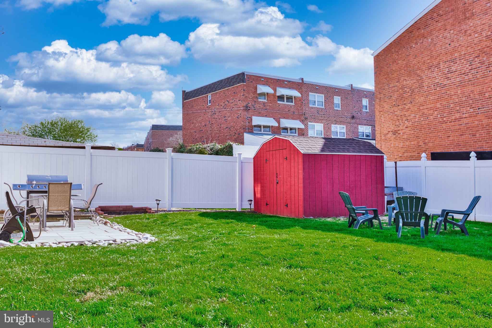 12001 Medford Road Philadelphia, PA 19154 - Photo 20 of 23 Rear Yard