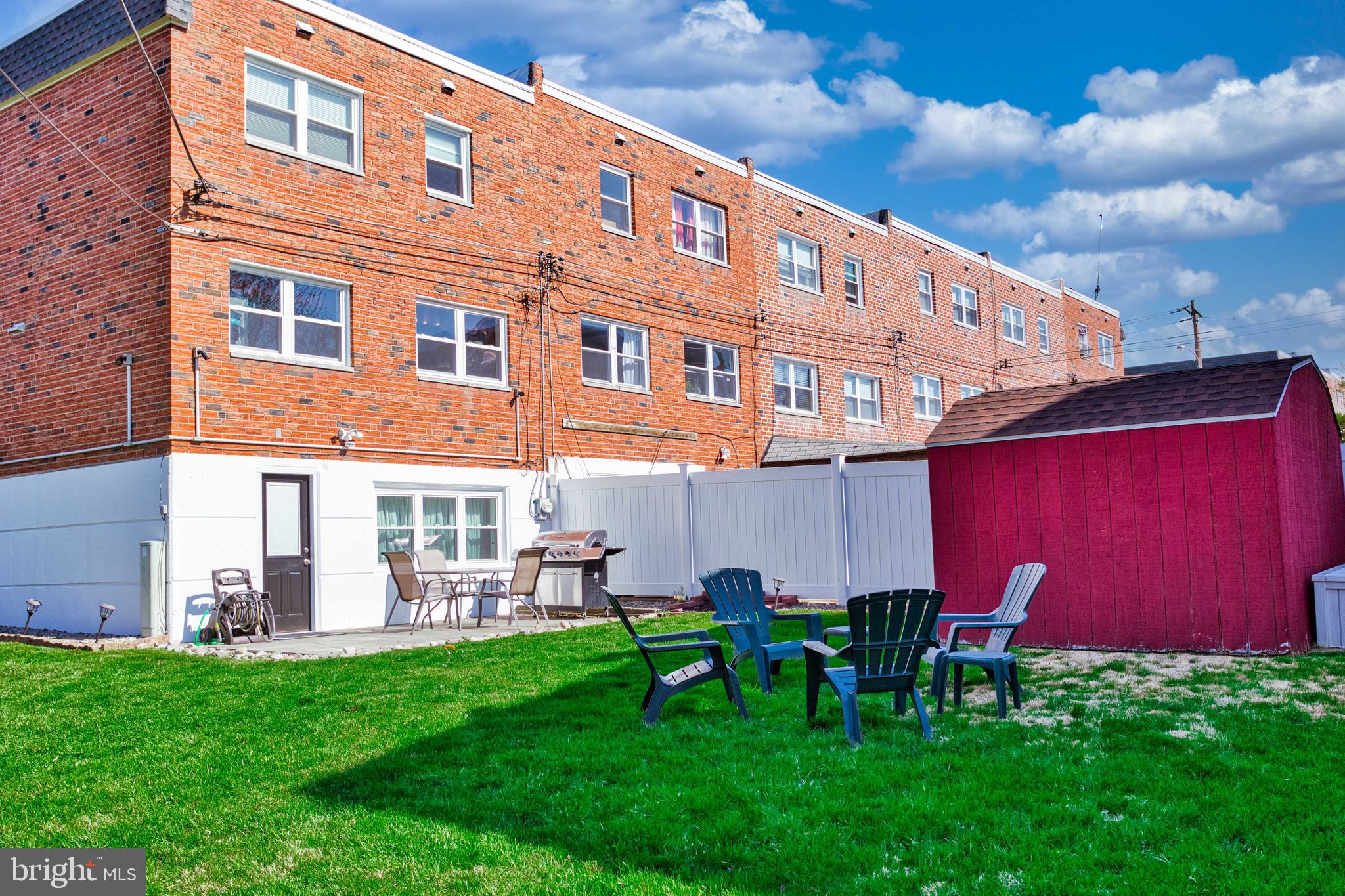12001 Medford Road Philadelphia, PA 19154 - Photo 21 of 23 Rear Yard