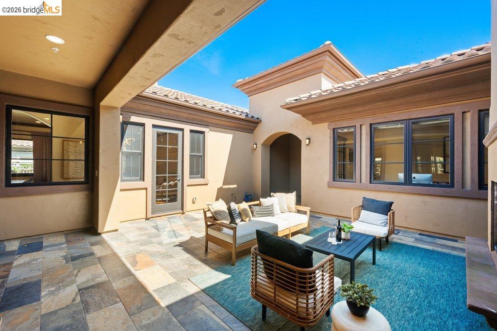 23 Stonebrae Road Hayward, CA 94542 - Photo 5 of 72