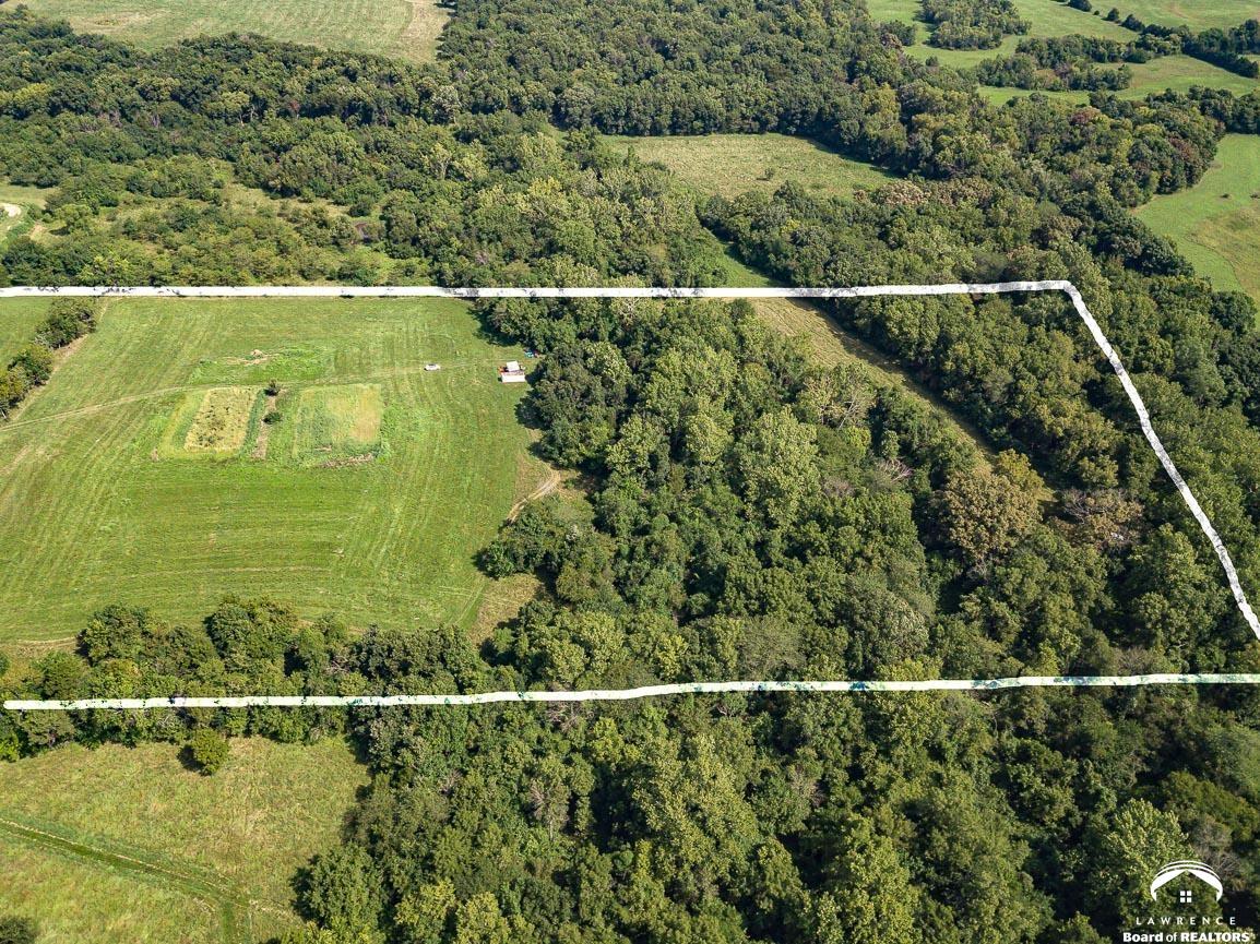 80 East 1600 Road Baldwin City, KS 66006 - Photo 5 of 39