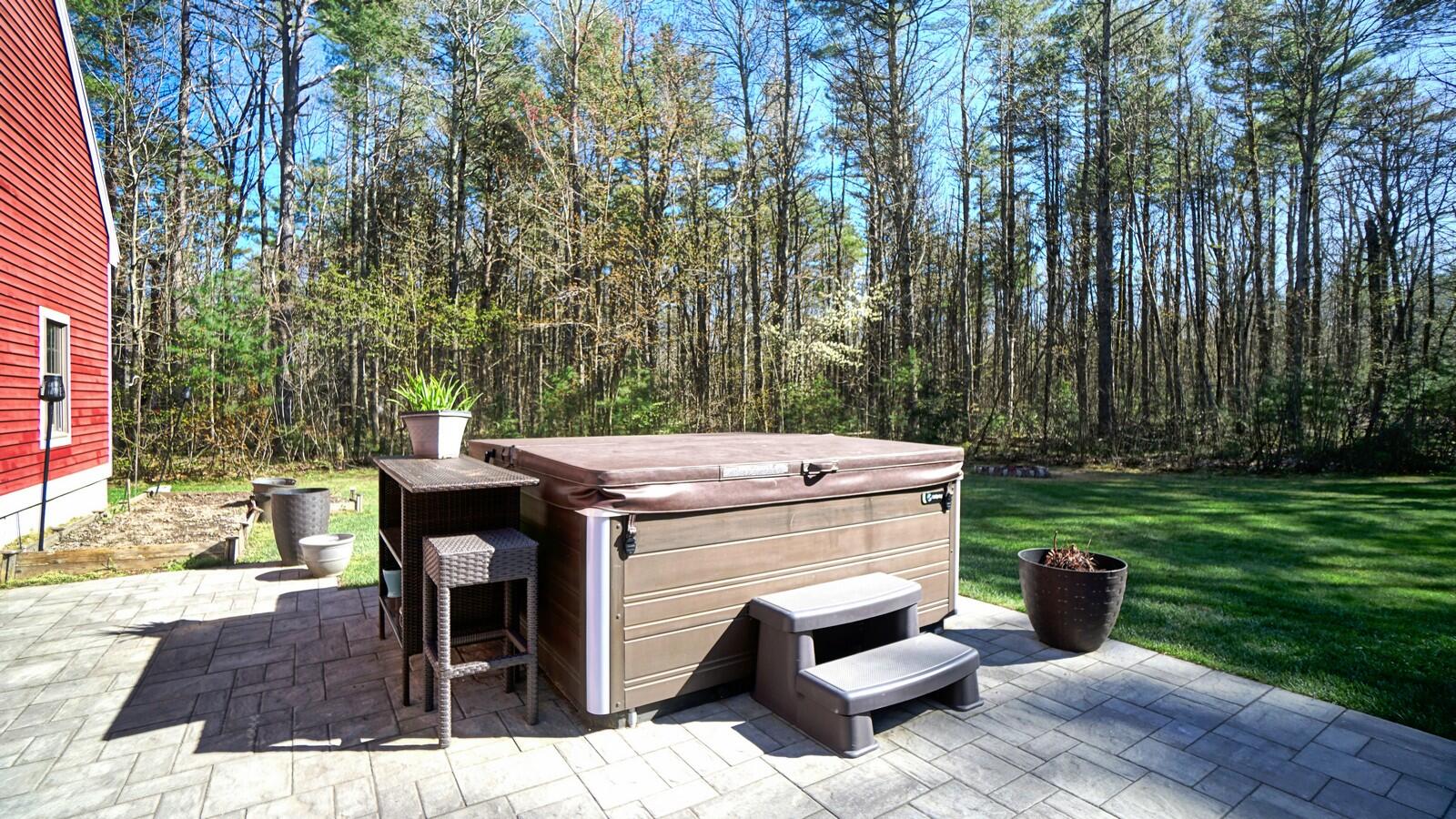 60 Maguire Road Kennebunk, ME 04043 - Photo 71 of 76 Hot Tub