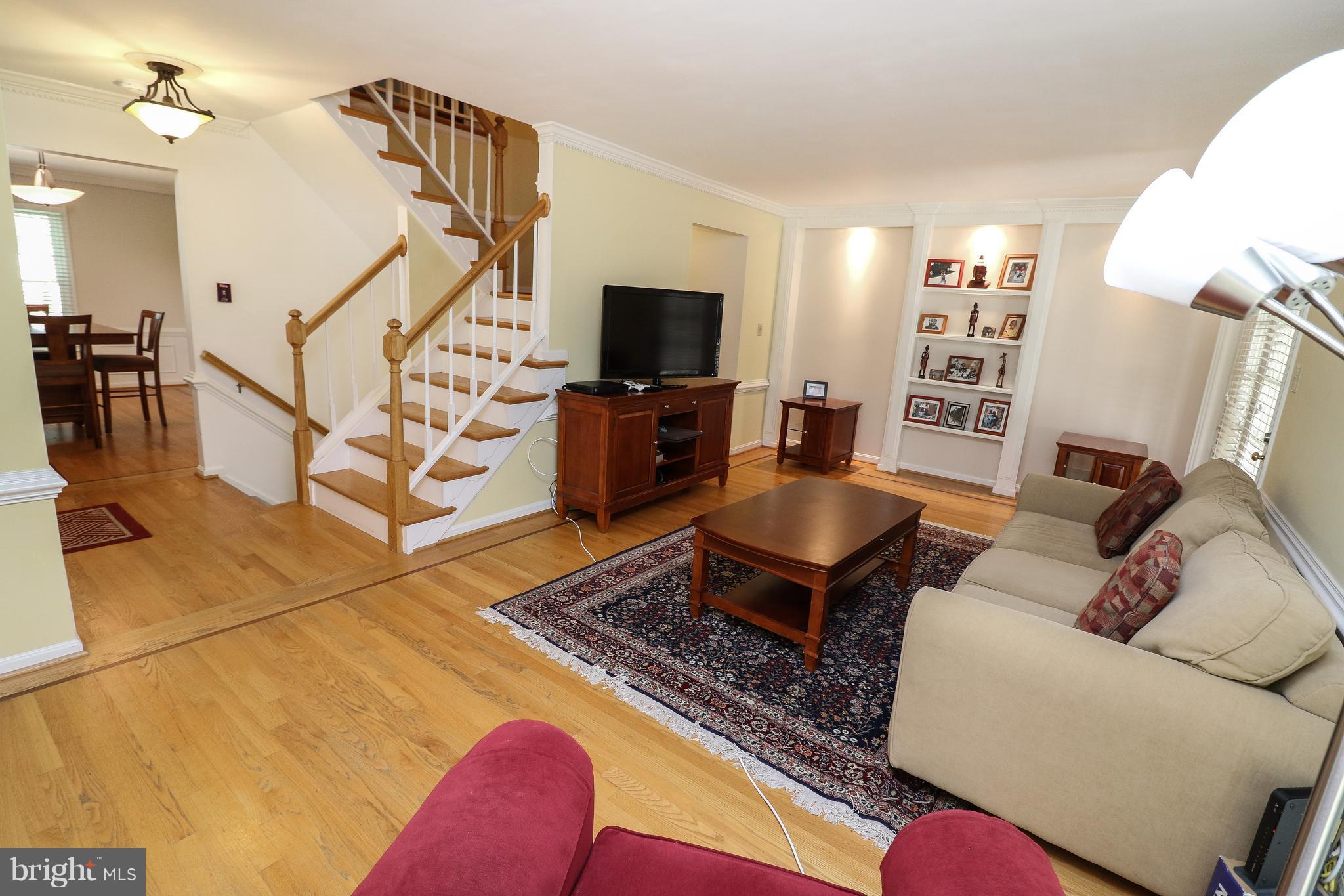 7281 Olde Lantern Way Springfield, VA 22152 - Photo 8 of 30 Living Room with Hardwood