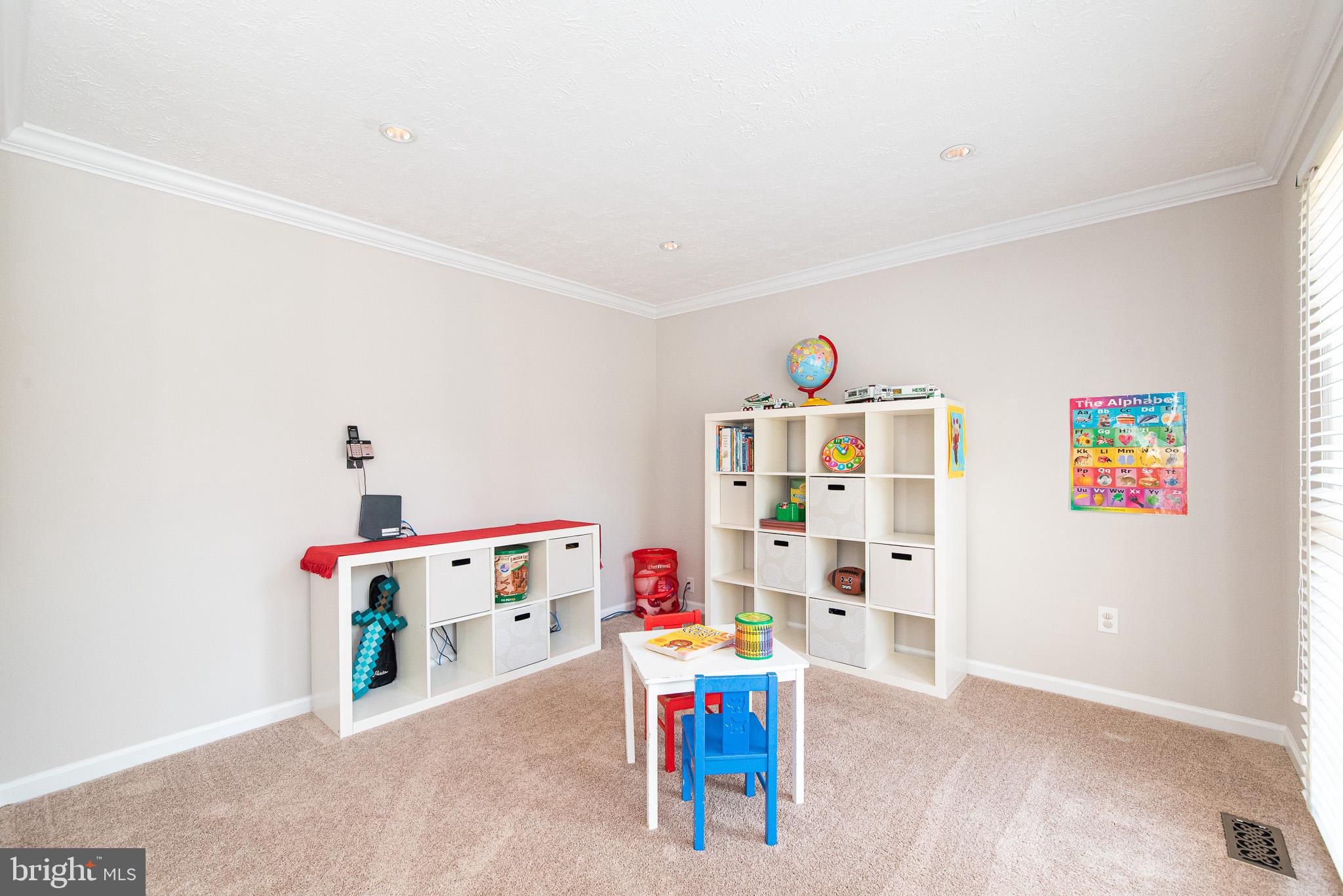 441 Rambler Road Bel Air, MD 21015 - Photo 7 of 72 Living Room with Crown Molding