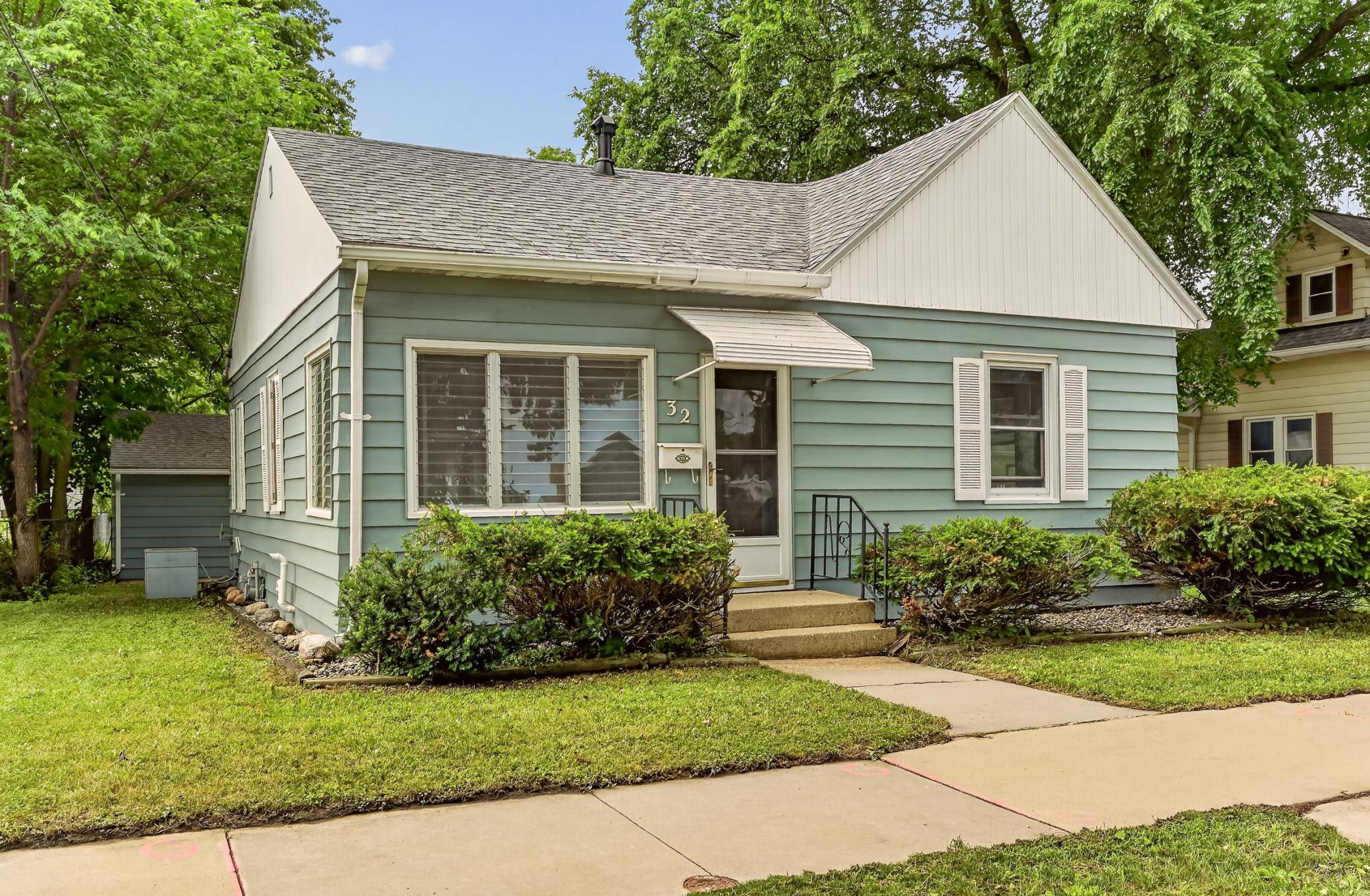 32 10th Street Northwest Rochester, MN 55901 - Photo 1 of 27