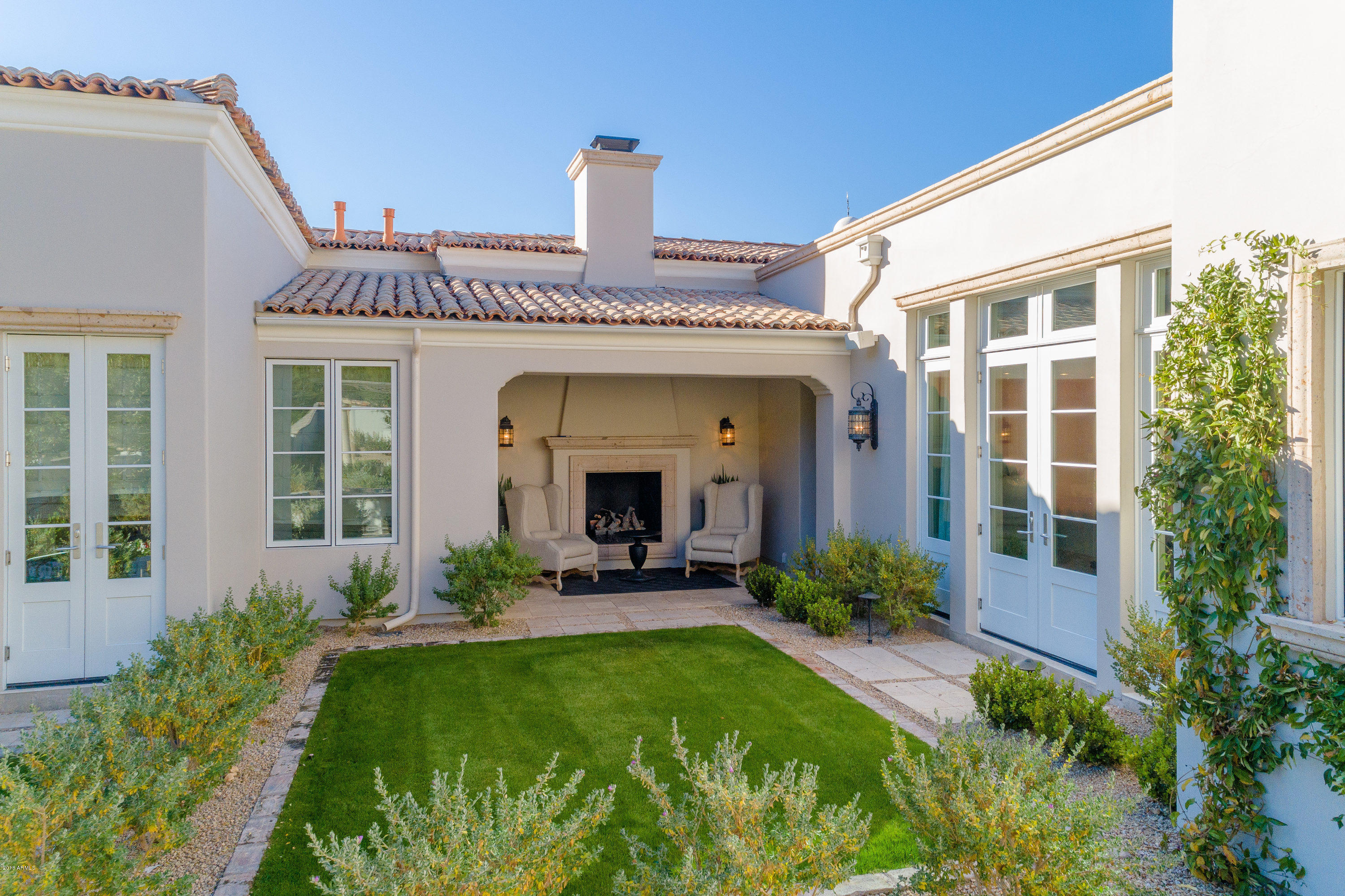 5296 East Roadrunner Road Paradise Valley, AZ 85253 - Photo 81 of 128 107-20-Guest House Entry