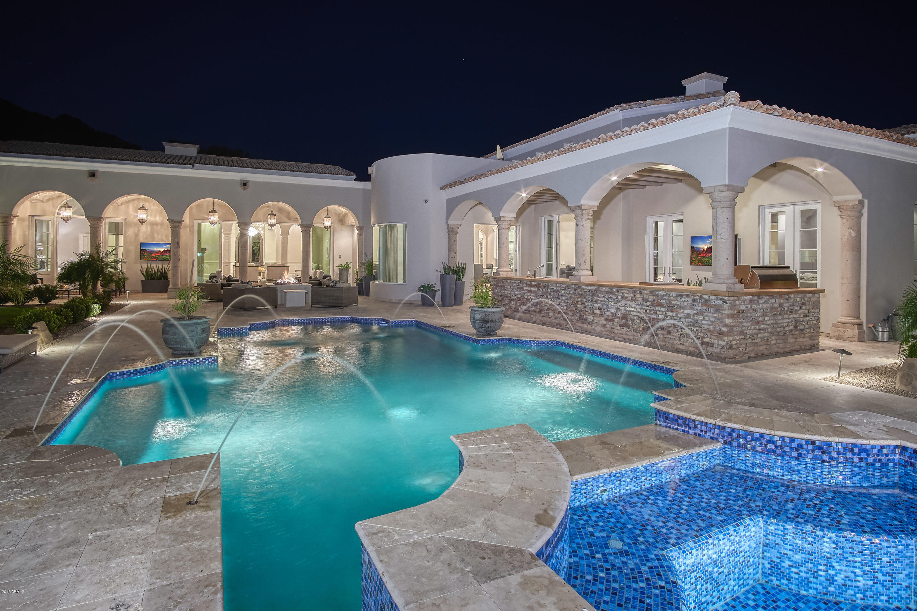 5296 East Roadrunner Road Paradise Valley, AZ 85253 - Photo 100 of 128 83-82-Backyard - Outdoor Kitchen