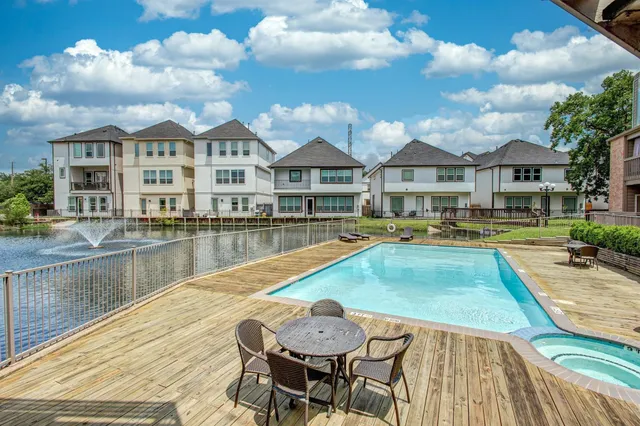 $175,000 | 2023 Gentryside Drive, Unit 508, Houston, TX 77077