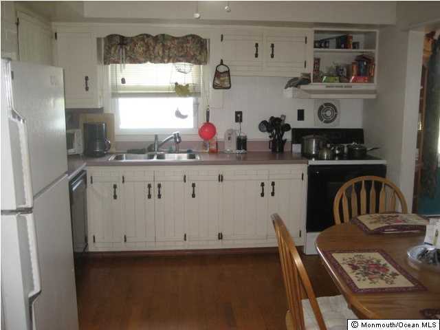 705 Paramount Way Brick, NJ 08724 - Photo 4 of 11 Additional Photo
