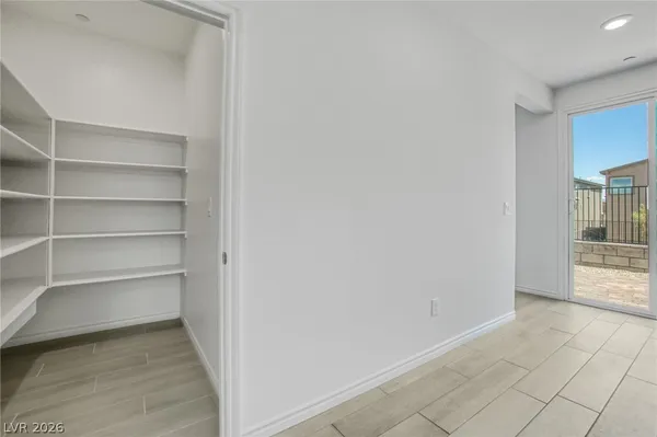 $2,550 | 9770 Redwood Cascade Street, Las Vegas, NV 89143
