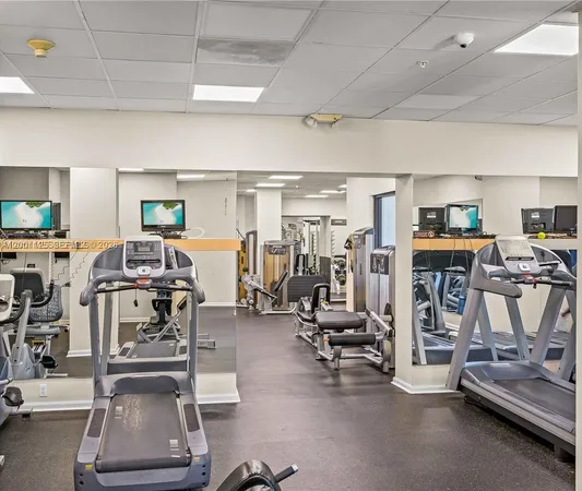 $3,300 | 2333 Brickell Avenue, Unit 1803, Miami, FL 33129