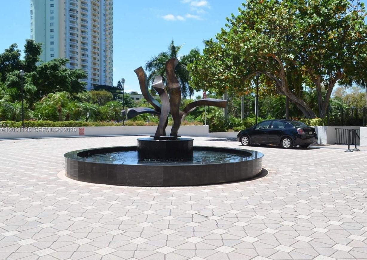 2333 Brickell Avenue, Unit 1803 Miami, FL 33129 - Photo 4 of 23 a view of a water fountain