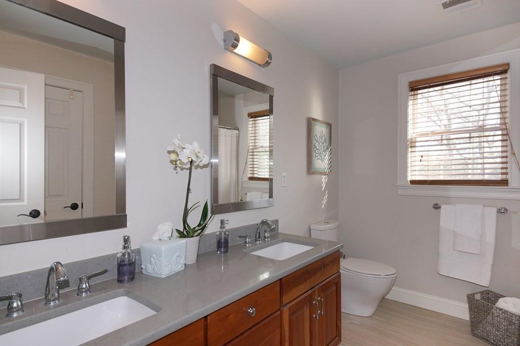 11 Longwalk Road Franklin, MA 02038 - Photo 28 of 38 Gallery Image 28
