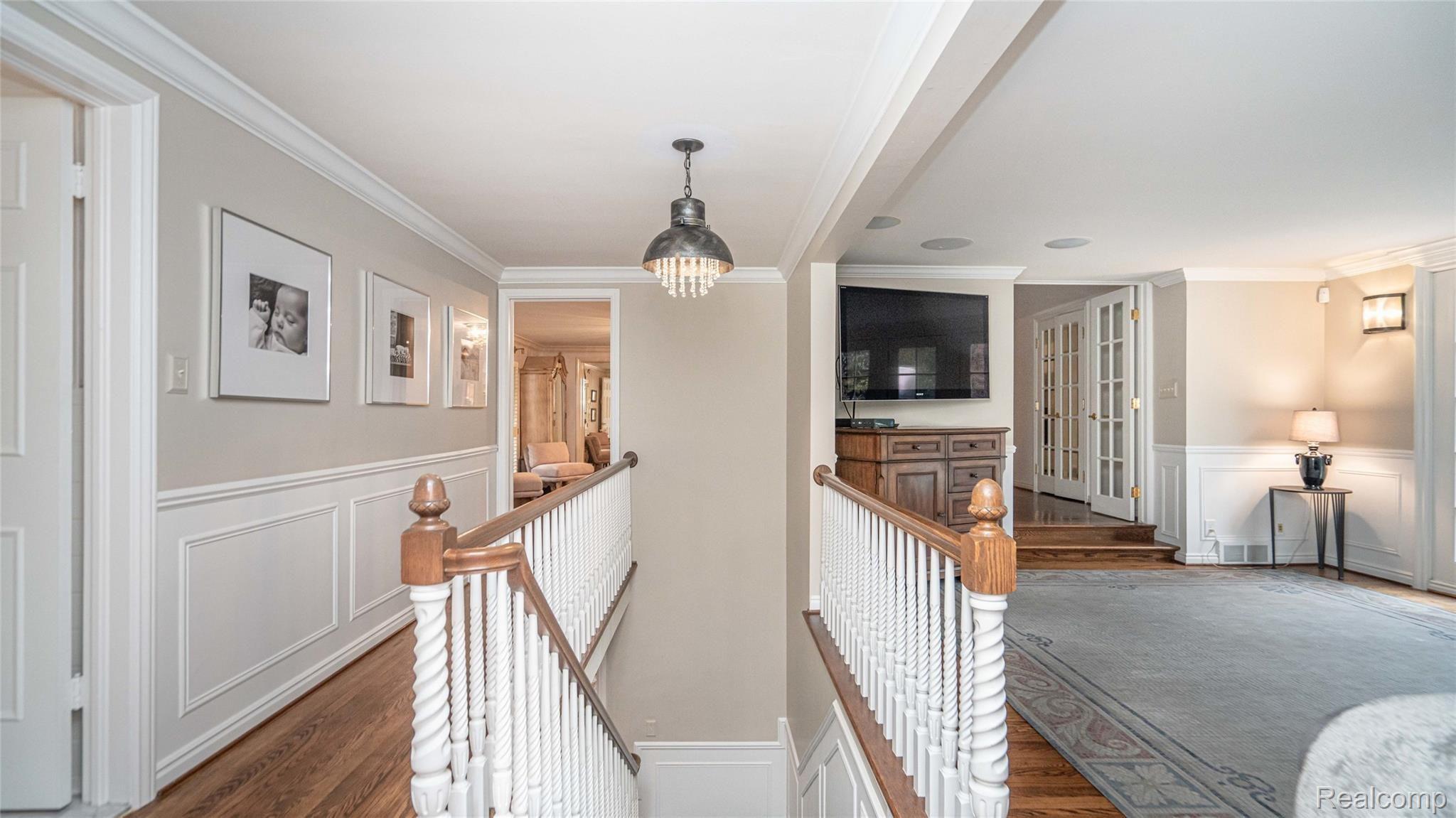 1020 North Cranbrook Road Bloomfield Hills, MI 48301 - Photo 36 of 80 -36 111_91.jpg