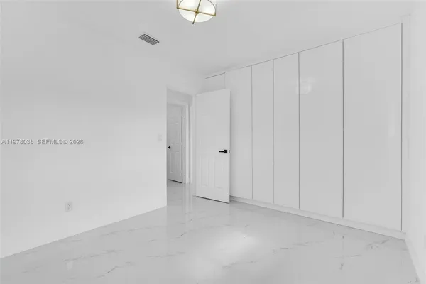 $799,900 | 695 West 73rd Place, Hialeah, FL 33014