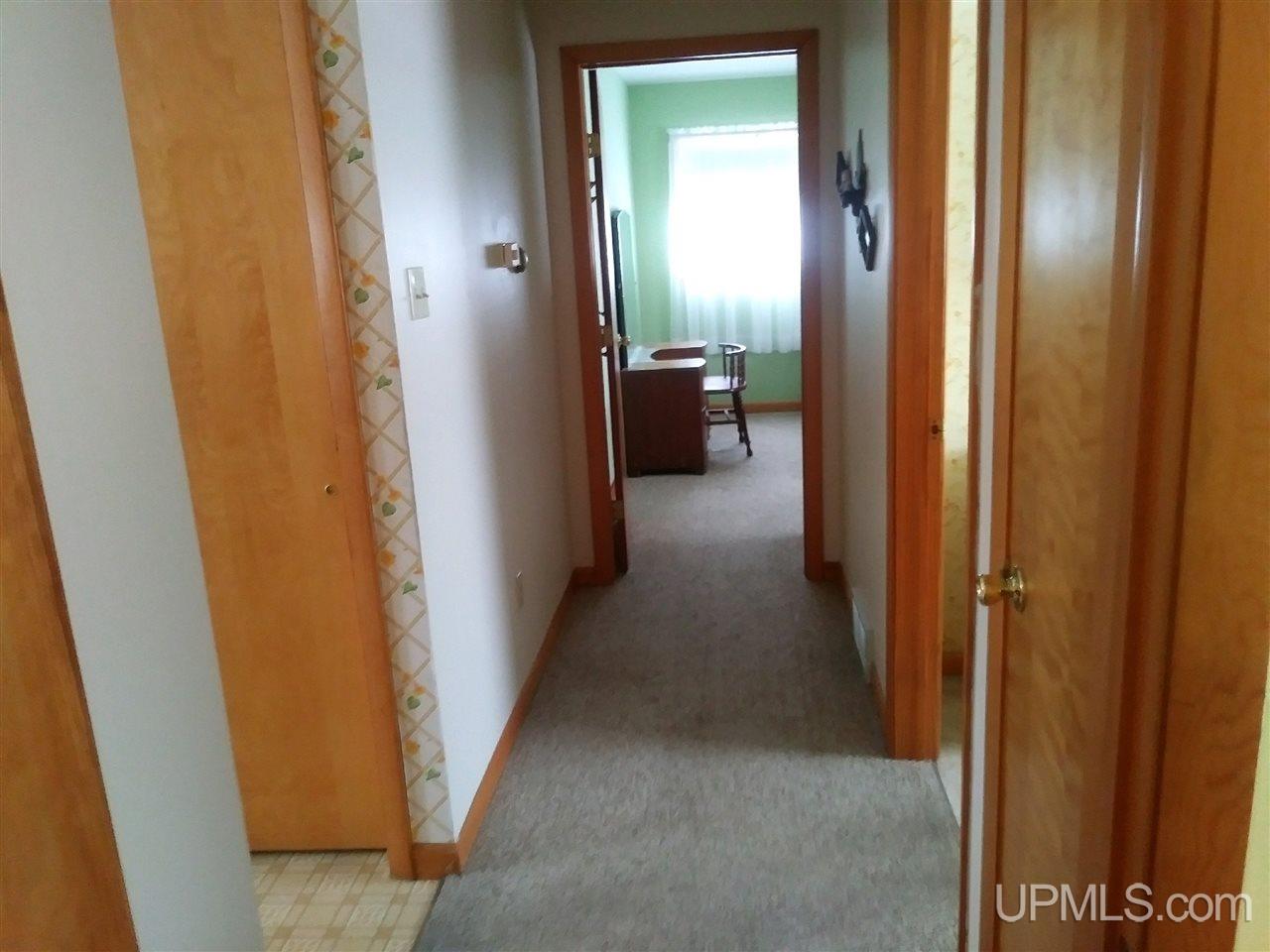 25636 Temple Street Calumet, MI 49913 - Photo 7 of 13