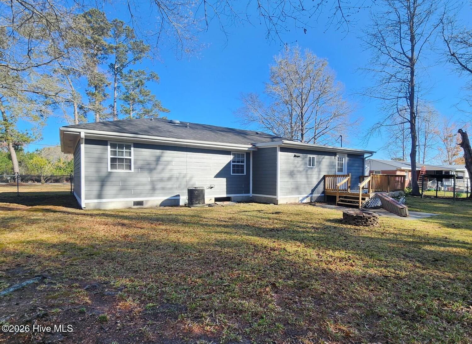149 Haws Run Road Jacksonville, NC 28540 - Photo 2 of 2 Back View close up