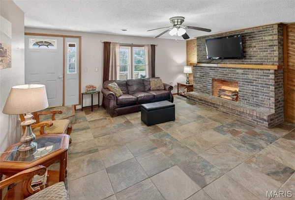 $474,900 | 4311 County Road 379, Whitewater, MO 63785