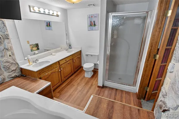 $474,900 | 4311 County Road 379, Whitewater, MO 63785