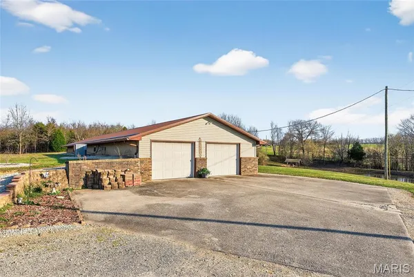 $474,900 | 4311 County Road 379, Whitewater, MO 63785