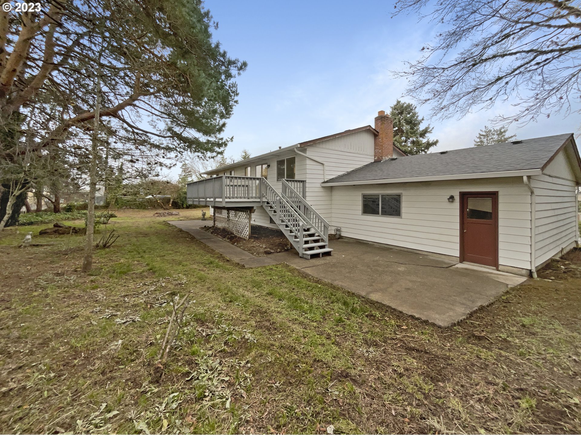 17585 Springhill Place Gladstone, OR 97027 - Photo 28 of 29 Gallery Image 28