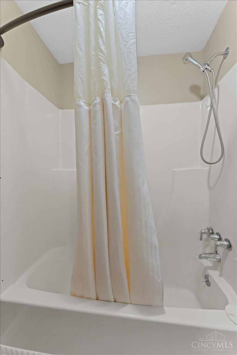 5744 Winton Road Fairfield, OH 45014 - Photo 21 of 37 Gallery Image 21