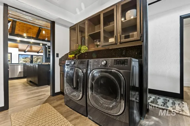 $956,888 | 1717 Pine Lakes Ranch Drive, Cascade, ID 83611