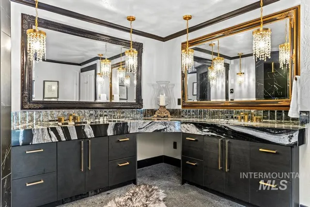 $956,888 | 1717 Pine Lakes Ranch Drive, Cascade, ID 83611