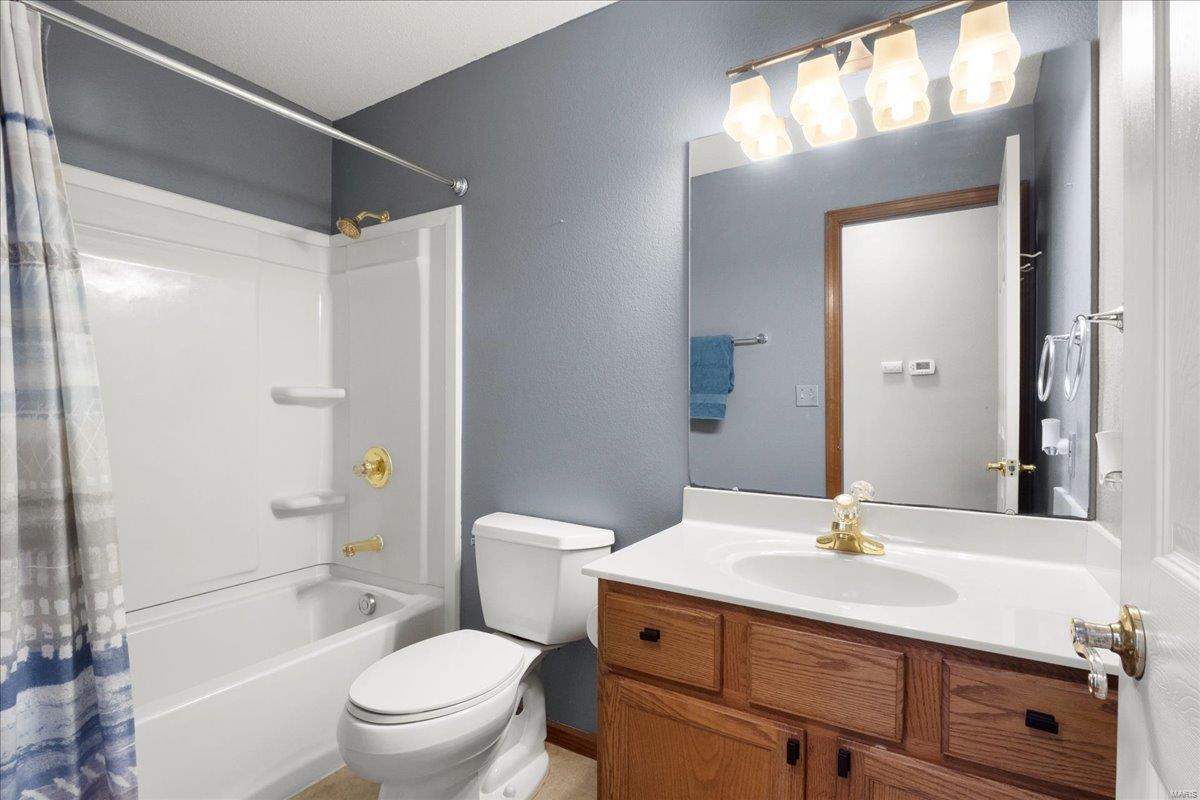 312 Radcliff Road Shiloh, IL 62221 - Photo 23 of 34
