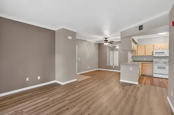$314,999 | 701 Gibson Drive, Unit 1712, Roseville, CA 95678