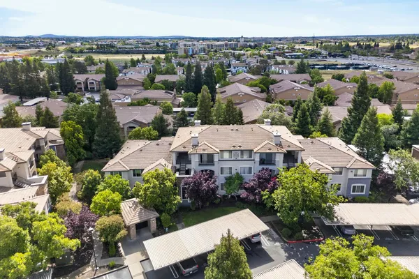 $314,999 | 701 Gibson Drive, Unit 1712, Roseville, CA 95678