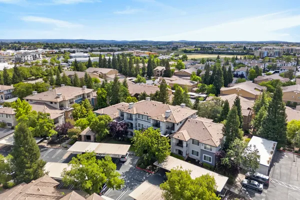 $314,999 | 701 Gibson Drive, Unit 1712, Roseville, CA 95678