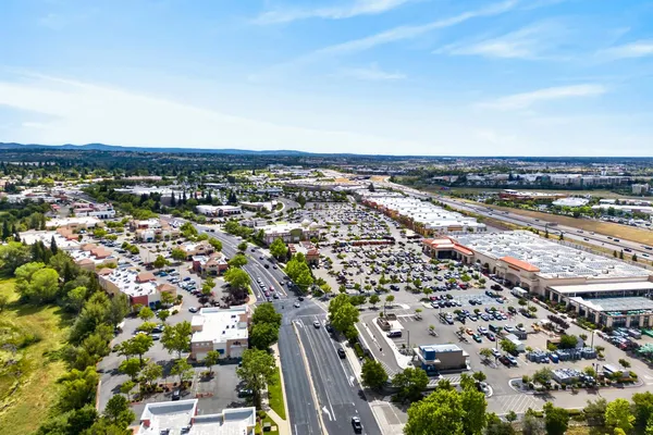 $314,999 | 701 Gibson Drive, Unit 1712, Roseville, CA 95678