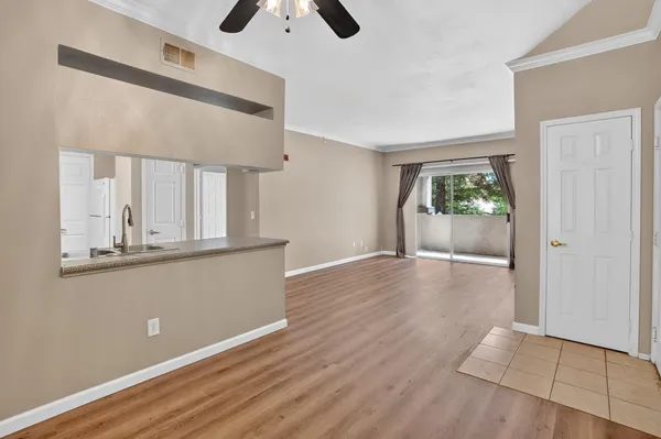 $314,999 | 701 Gibson Drive, Unit 1712, Roseville, CA 95678