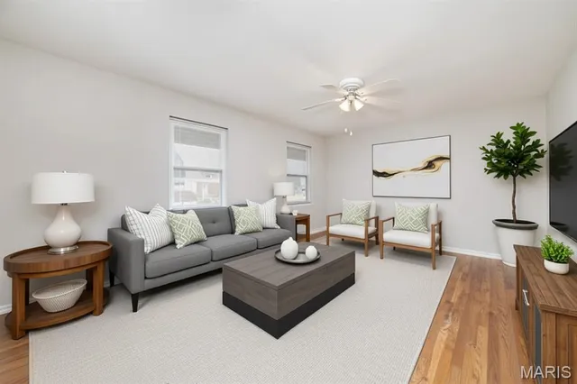 $214,900 | 7274 Tannoia Drive, Hazelwood, MO 63042