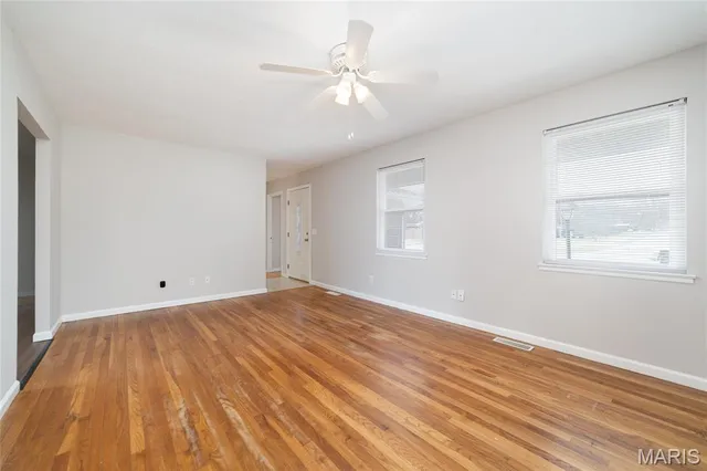 $214,900 | 7274 Tannoia Drive, Hazelwood, MO 63042