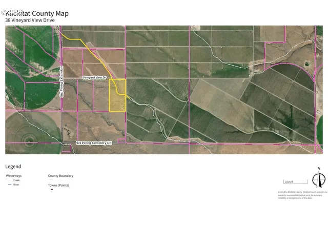 a picture of a bathroom