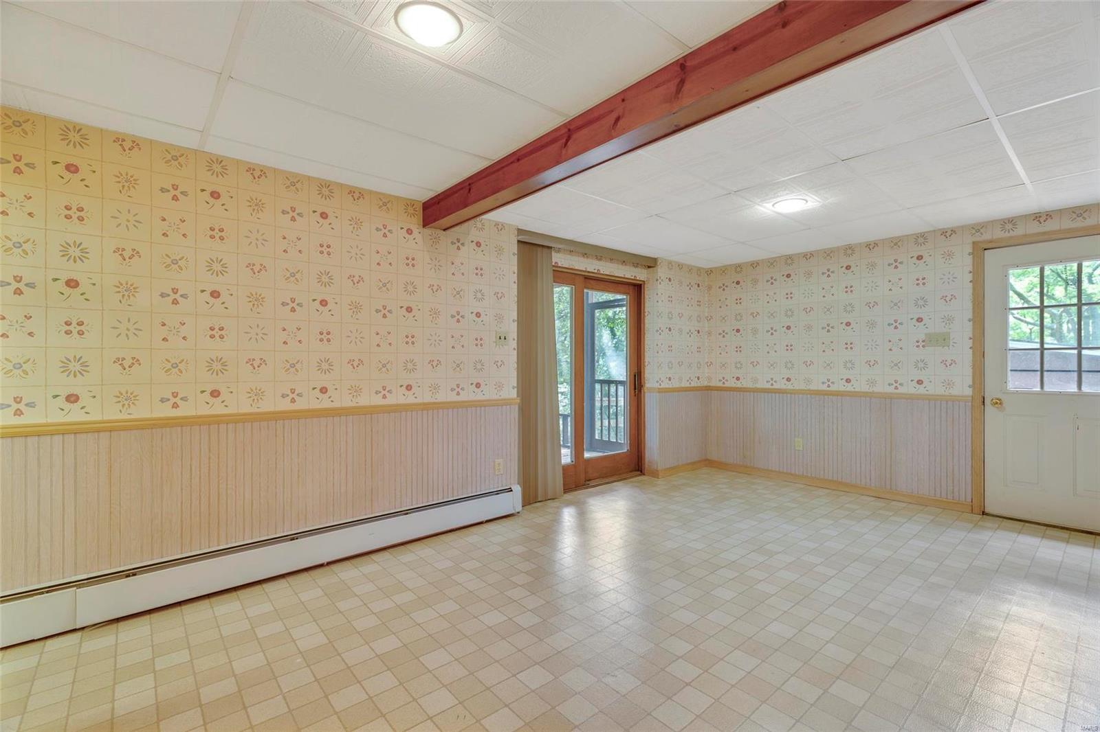 12210 Robyn Road Sunset Hills, MO 63127 - Photo 26 of 33 Gallery Image 26
