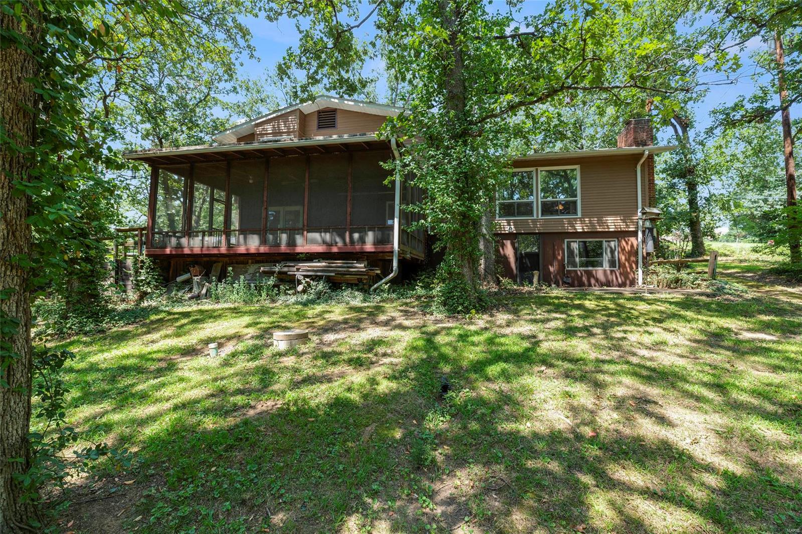 12210 Robyn Road Sunset Hills, MO 63127 - Photo 6 of 33 Gallery Image 6