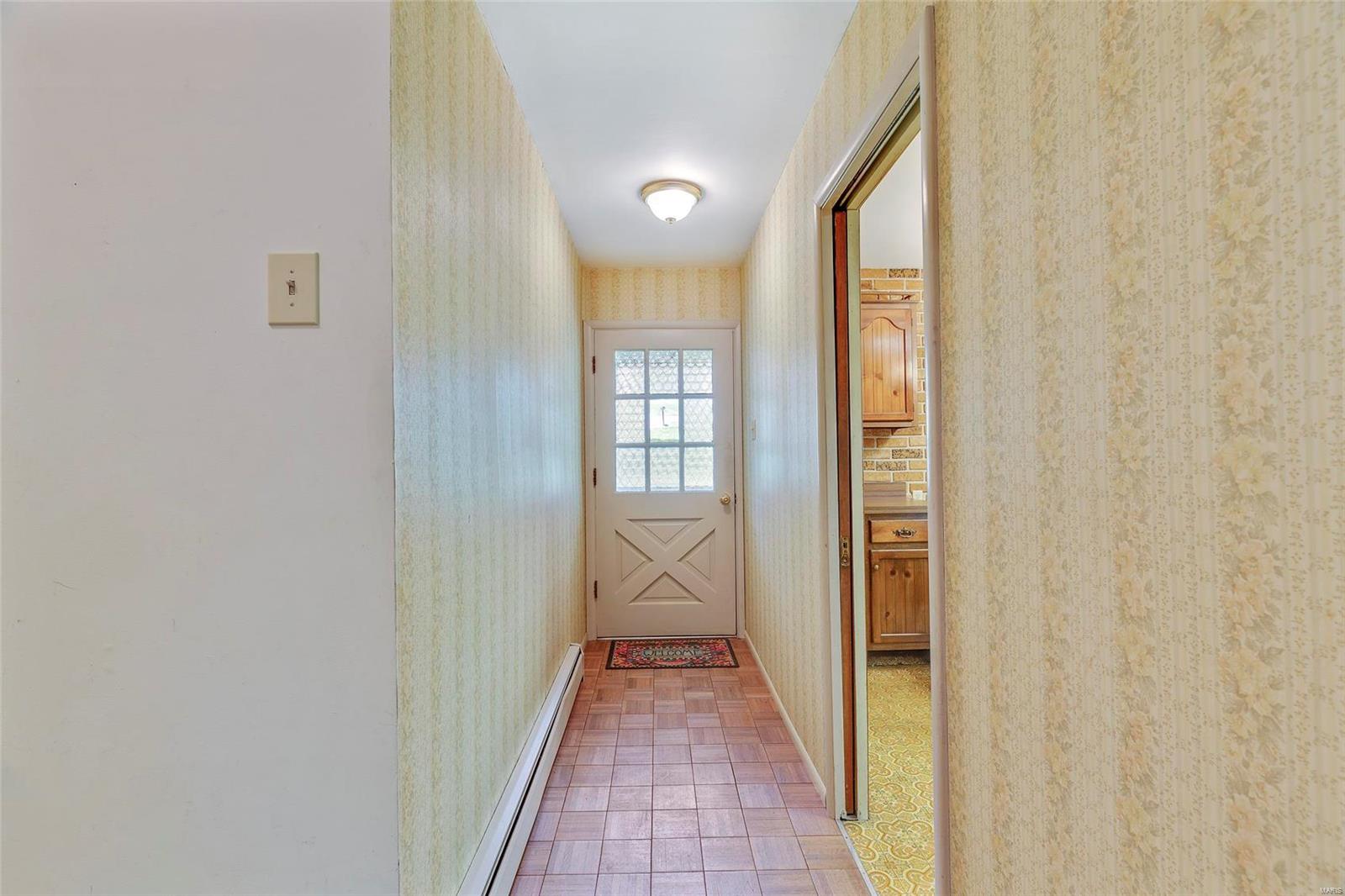 12210 Robyn Road Sunset Hills, MO 63127 - Photo 10 of 33 Gallery Image 10