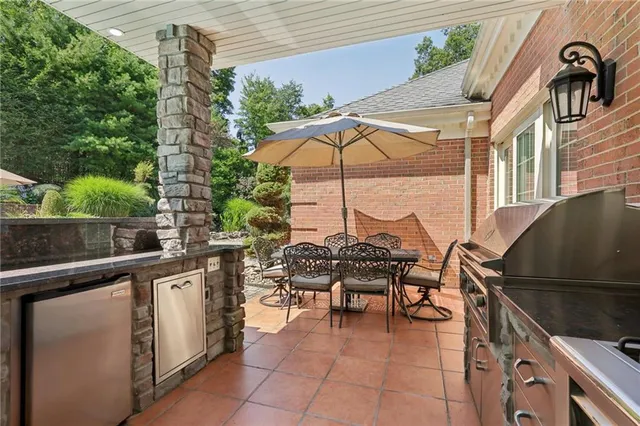 $1,149,900 | 4830 Dargate Lane, Murrysville, PA 15668