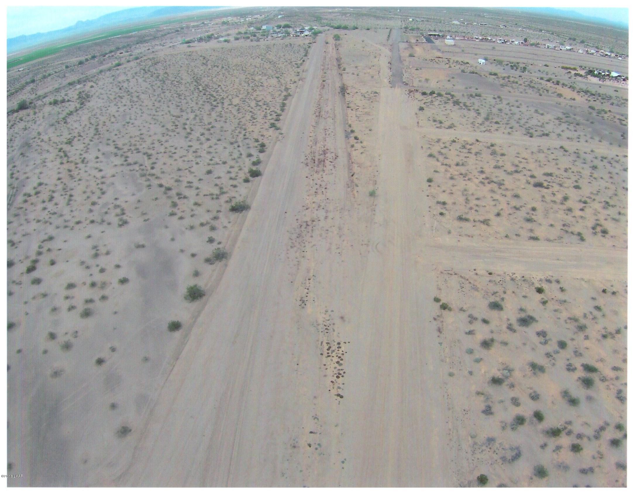 42375 Vicksburg Road Salome, AZ 85348 - Photo 2 of 4 Cwiklewski Prop MLS 899400 20150226_12